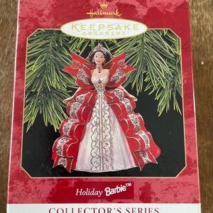 Holiday Barbie - Hallmark Ornament (1997)